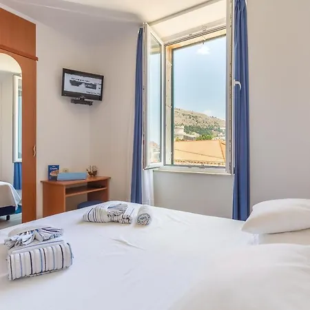 Apartment& Lukre / Lukre With Terrace Apartment *