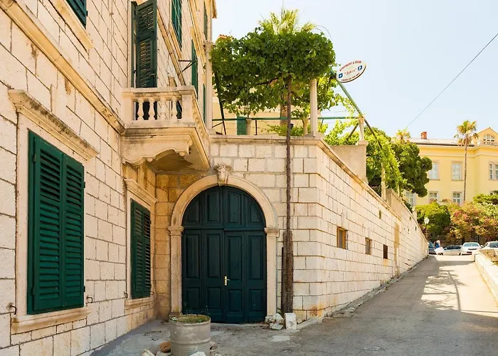 Apartment& Lukre / Lukre With Terrace *