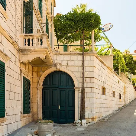 Apartment& Lukre / Lukre With Terrace *